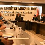 Babasının acısının ardından sahaya indi