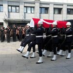 Şırnak Emniyet Müdürü Sazak, Şehit Meslektaşını Uğurladı