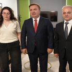 Silahlı saldırıda bacağını kaybetmişti: Şimdi başhekim oldu