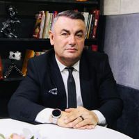 Halil El