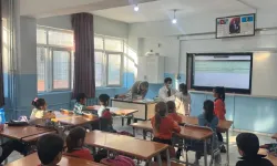 Cizre’de Öğrencilere Ağız ve Diş Sağlığı Eğitimi Veriliyor