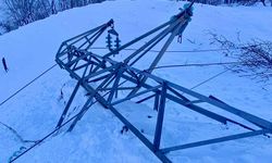 Beytüşşebap’ta Kar ve Çığ Nedeniyle Kesilen Elektrik Yeniden Verildi