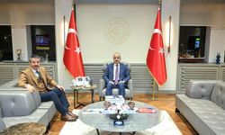 Şırnak–Van Karayolu Yatırımları Bakan Uraloğlu ile Görüşüldü