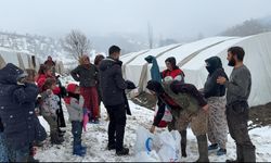 Şırnak’ta Kışın Zorluğu Çadırlarda Yaşanıyor! Dernek Harekete Geçti