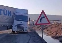 Cizre’de Kaygan Yolda Kontrolden Çıkan TIR’lar Kazaya Sebep Oldu