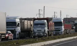 Mardin–Diyarbakır Yolu Tırlara Kapandı