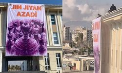 Cizre Belediyesi Binasına Asılan Pankarta Polis Müdahalesi