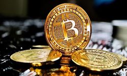 Bitcoin Sert Düştü, 70 Bin Doların Altı Görüldü