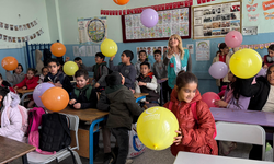 Cansuyu Derneği, Silopi’de 100 Çocuğa Bot ve Mont Dağıttı