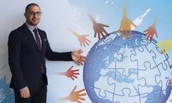 Kürtçe Literatüre Şırnaklı Akademisyenden Önemli Katkı