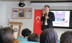 Cizre’de YKS Sürecine Yönelik Seminerler Sürüyor