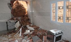 Cizre'de sağanak yağış heyelana neden oldu, 1 ev yıkıldı