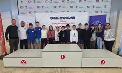 Yıldız Yüzücüler Türkiye Finallerine Gidiyor