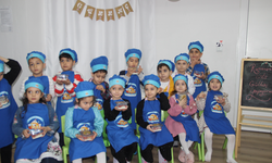 Cizre’de Kur’an Kursu Öğrencilerinden Güllaç Sürprizi