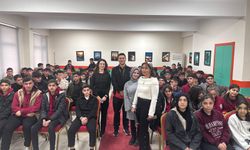 Gazeteci İbrahimoğlu Öğrencilerle Buluştu