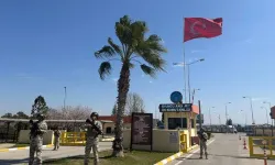 İncirlik Üssüne Füze mi düştü? Sirenler neden çaldı