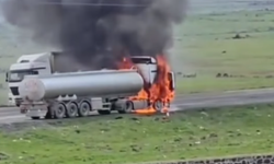Cizre Yolunda Tanker Alev Alev Yandı; Yol Trafiğe Kapatıldı!
