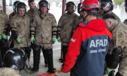 Şırnak Komandolarından Enkaz Eğitimi