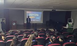 Şırnak’ta Öğrencilere “Teknoloji ve Dijital Detoks” Eğitimi