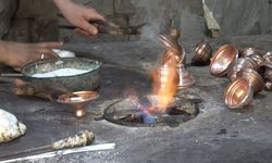 İkiz kardeşler baba mesleğini yaşatıyor