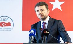 Çay’dan Sert Uyarı “Algoritmalar Değil, Emek Kazanmalı”