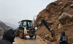 Beytüşşebap’ta Yağışa Karşı Tam Kadro Sahada