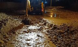 Cizre’de sağanak yağışlara karşı ekipler teyakkuzda