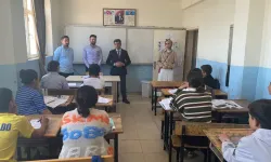 İdil'de Eğitim Mesaisi, Müdür Arslan Okulları Geziyor