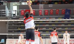 Genç erkekler voleybol takımından filede ikinci galibiyet