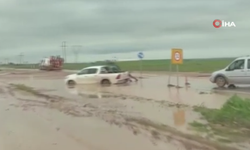 Sel Nedeniyle Siirt-Batman Yolunda Ulaşım Durduruldu