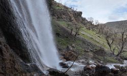 Şırnak’ta Bahar Bereketi, Şelaleler Coşkuyla Akıyor