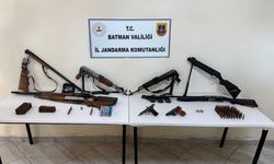 Sason'da kaçak silahlar ele geçirildi, 2 kişi tutuklandı