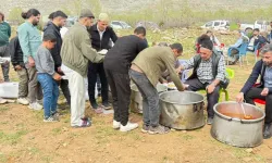 Cudi Dağı'nın Eteğinde Yüzlerce Kişi Buluştu!