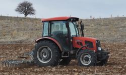 Baharla birlikte tarlalarda ekim mesaisi başladı