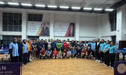 Van Masa Tenisi Ligi devam ediyor