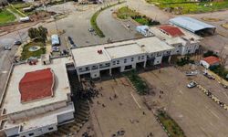 Sınır kapısı 13 yıl sonra yeniden açıldı