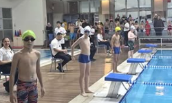 Şırnak’ta Yüzme Yarışması Heyecanı