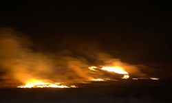 Sazlık alanda çıkan yangın söndürüldü