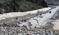 Hakkari-Van yolu trafiğe açıldı