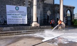 İbadethanelerde bayram temizliği