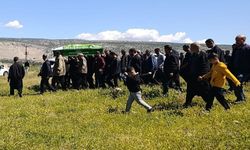 Geri manevra yaparken 1,5 yaşındaki torununu ezdi