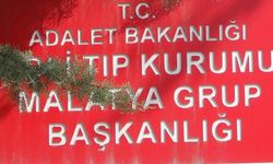 Annesini rehin alan şahıs vurularak etkisiz hale getirildi
