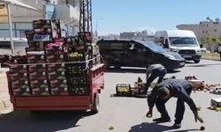 Otomobil ile motosiklet çarpıştı