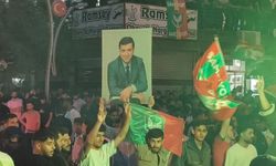 Silopi’de kutlamalarda Demirtaş pankartı açıldı