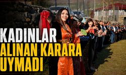 Uludere’de Aşiret Düğününde Kadınlar Halay Başında
