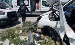 Van'da otomobiller çarpıştı: 4 ölü, 2 yaralı