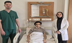 8 santimetrelik dev beyin tümörü kapalı yöntemle alındı