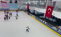 30 derece sıcaklıkta buz pateni keyfi