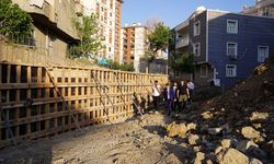 Başkan Yarka Yapımı Süren Okul İnşaatını Yerinde İnceledi