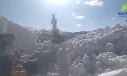 Haziran Ayında Kar Mesaisi Şırnak'ta Yayla Yolları Açılıyor